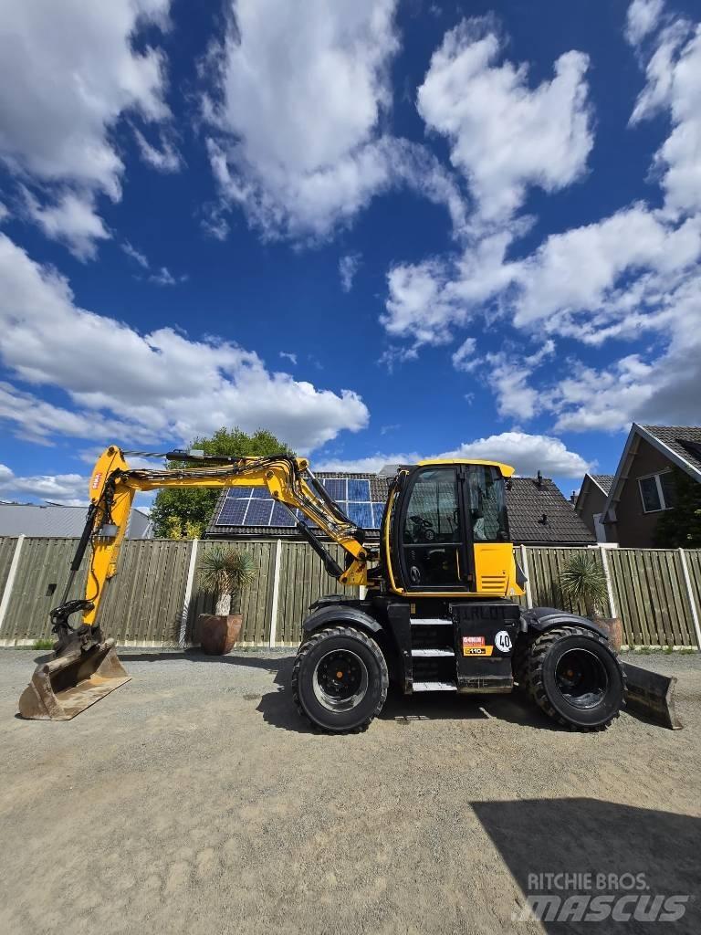 JCB 110 W Hydradig Lastik tekerli ekskavatörler
