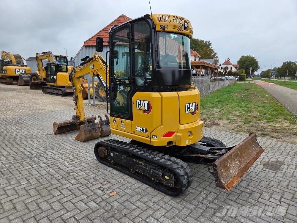 CAT 302.7CR Mini ekskavatörler, 7 tona dek