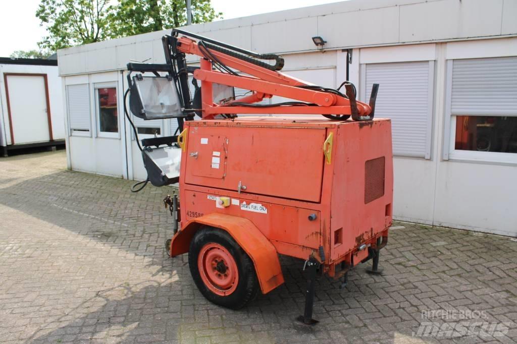 JLG 6308 AN Aydinlatma kuleleri
