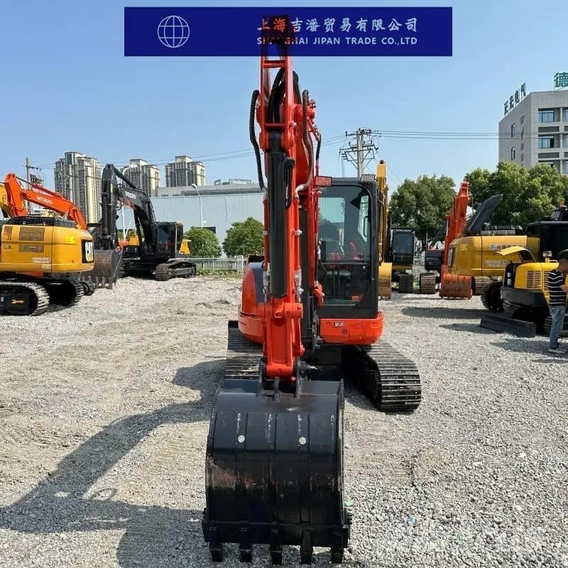 Kubota KX 155 Paletli ekskavatörler