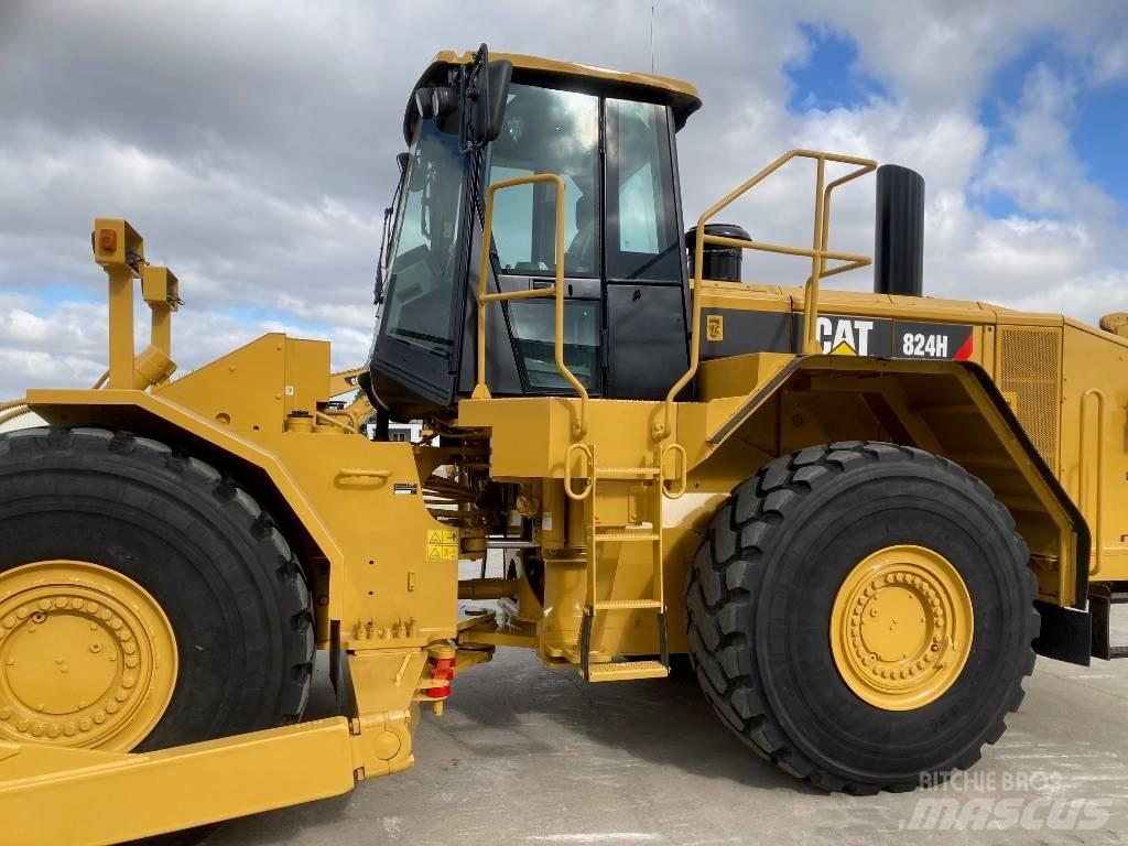 CAT 824 H Tekerlekli dozerler