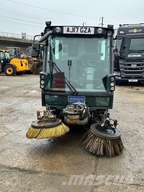 Schmidt Compact 200 Cadde süpürücüler