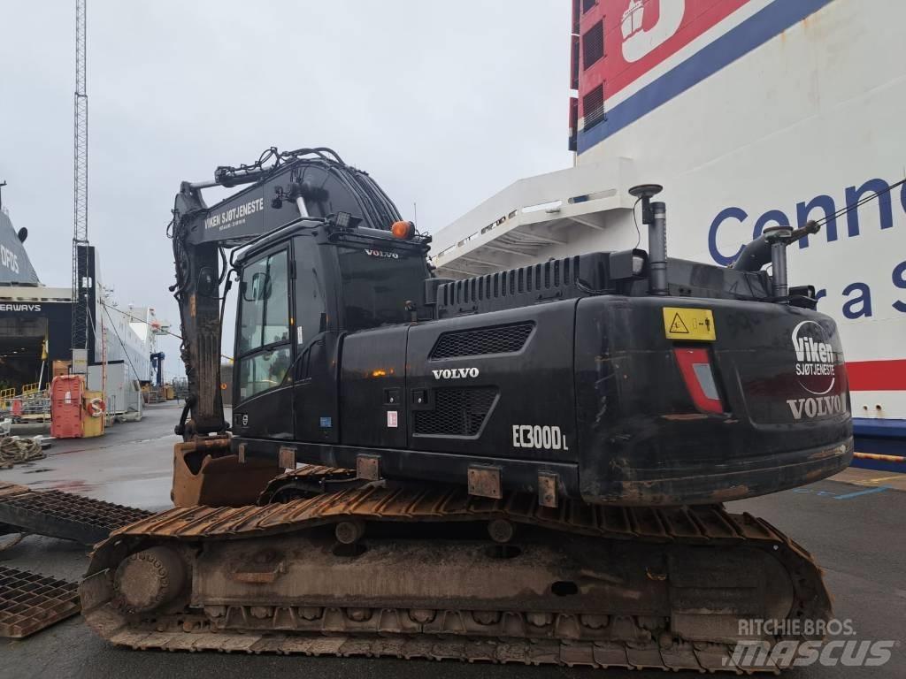 Volvo EC 300 D L Paletli ekskavatörler