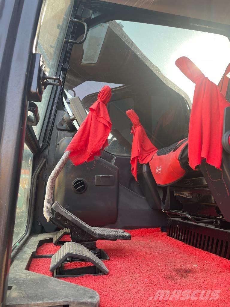 Sany SY 235 Paletli ekskavatörler