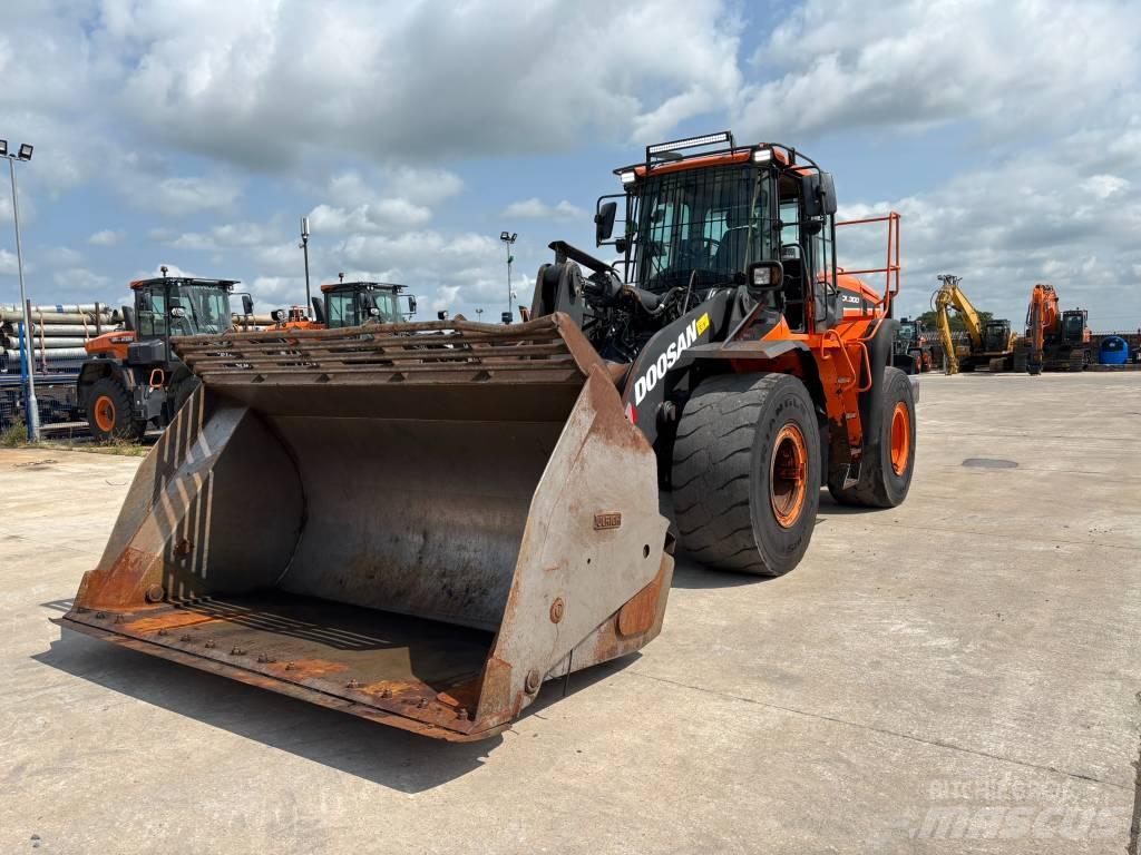 Doosan DL 300-5 Tekerlekli yükleyiciler