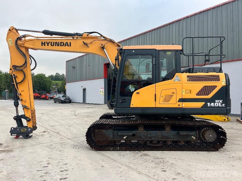 Hyundai HX140LC Paletli ekskavatörler
