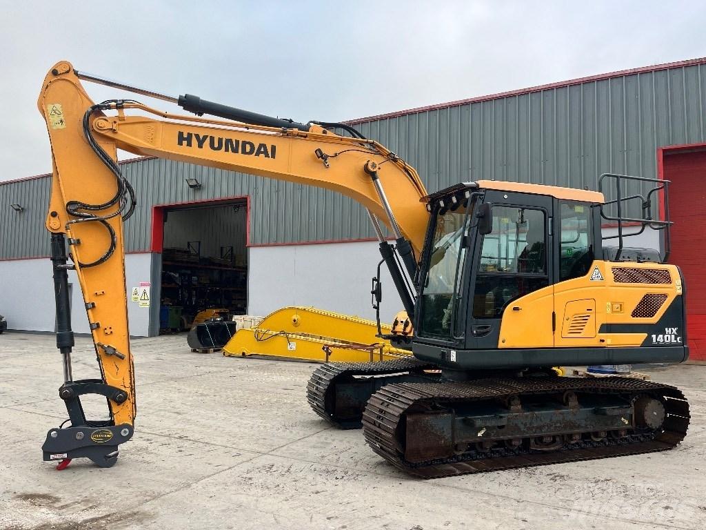 Hyundai HX140LC Paletli ekskavatörler