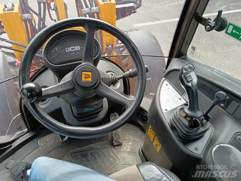 JCB 406 Tekerlekli yükleyiciler