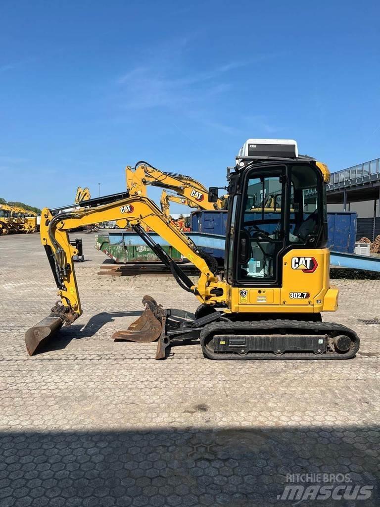 CAT 302.7 Mini ekskavatörler, 7 tona dek