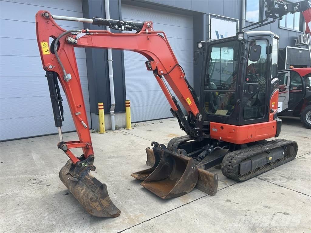 Kubota U36-4 (7398) Mini ekskavatörler, 7 tona dek