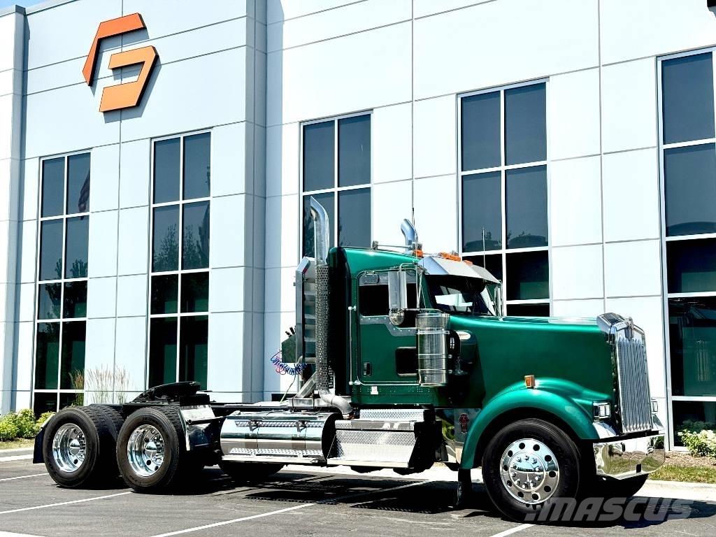 Kenworth W 900 Çekiciler