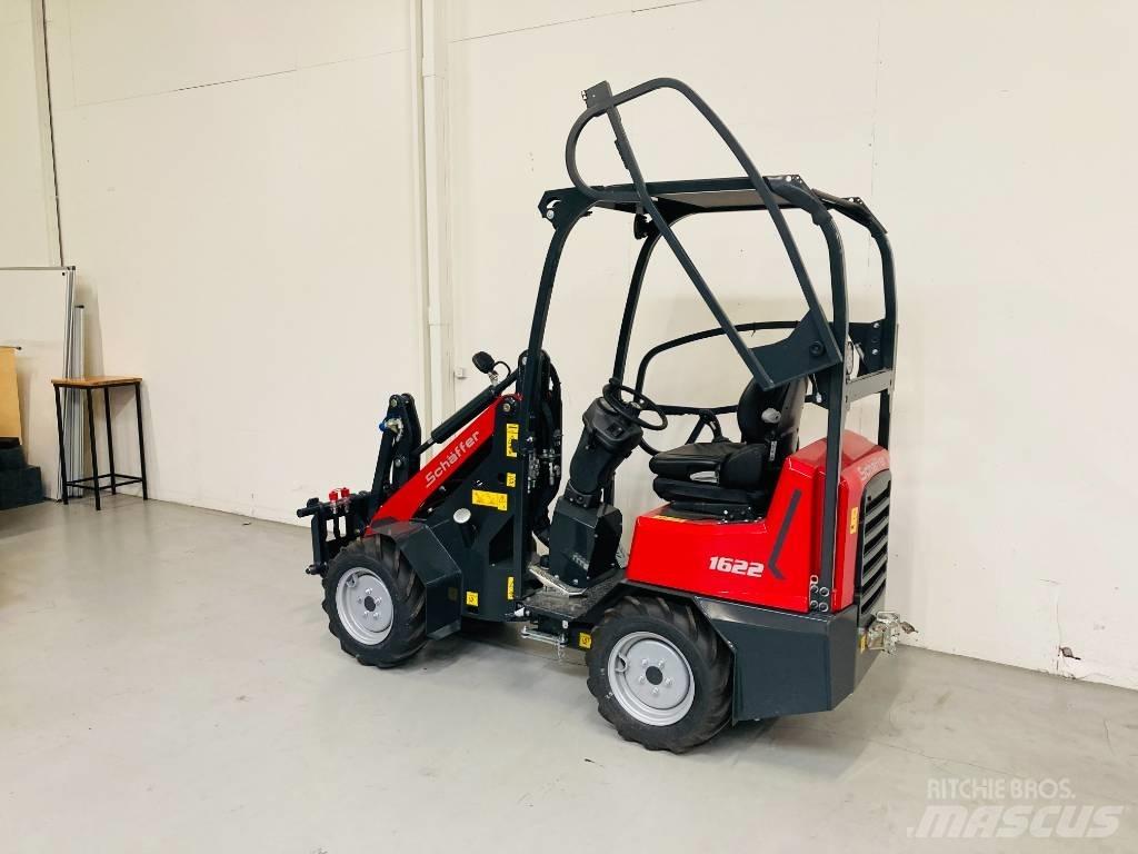 Schäffer 1622 Mini yükleyiciler