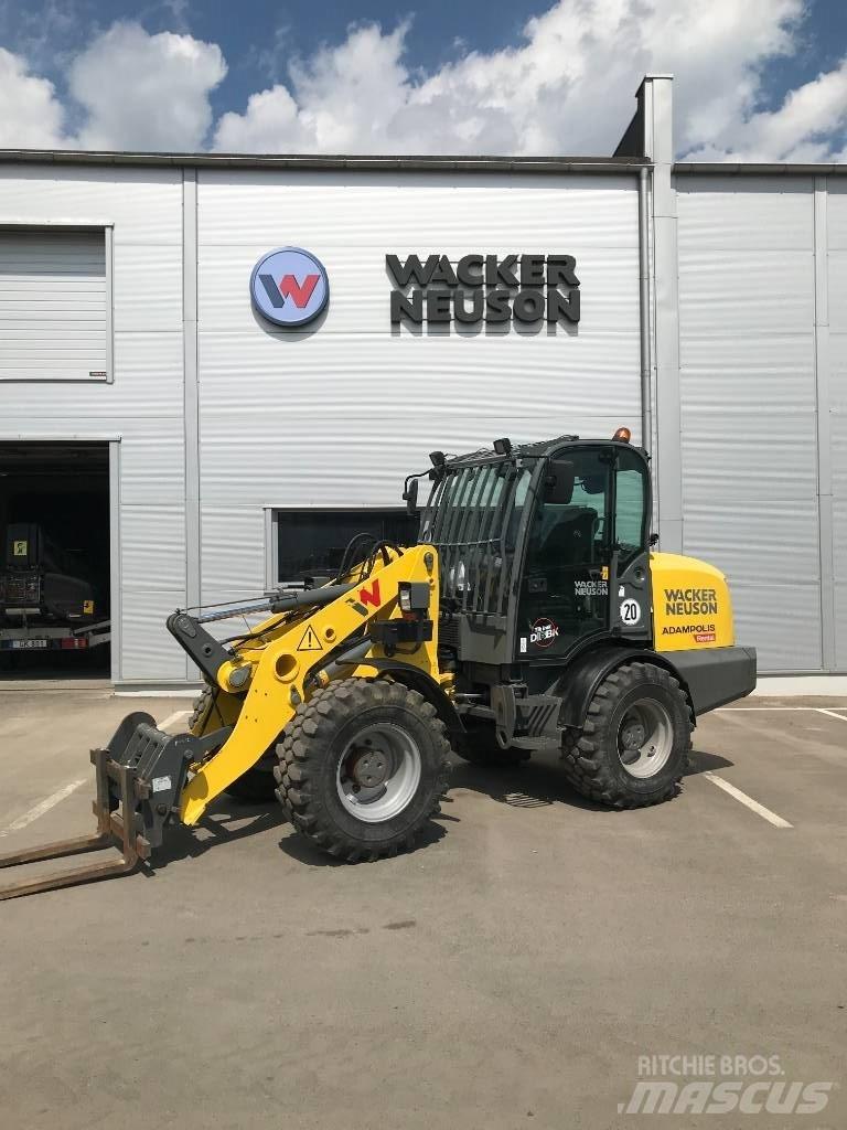 Wacker Neuson WL70 Ön yükleyici ve kazicilar