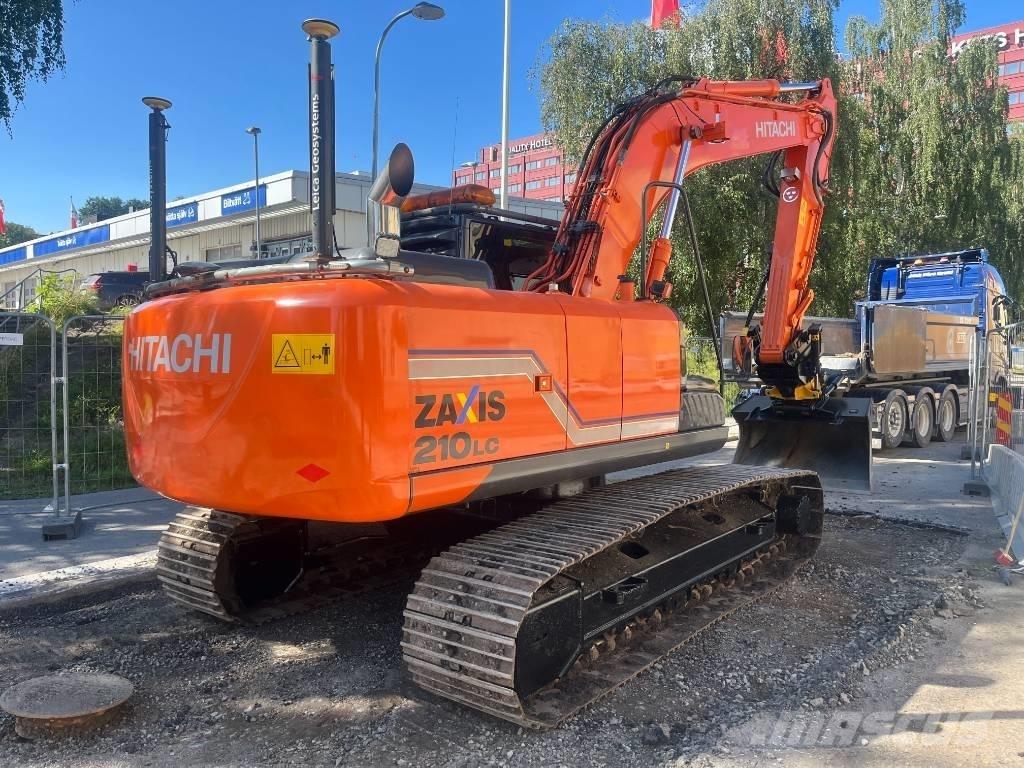 Hitachi ZX 210 Paletli ekskavatörler