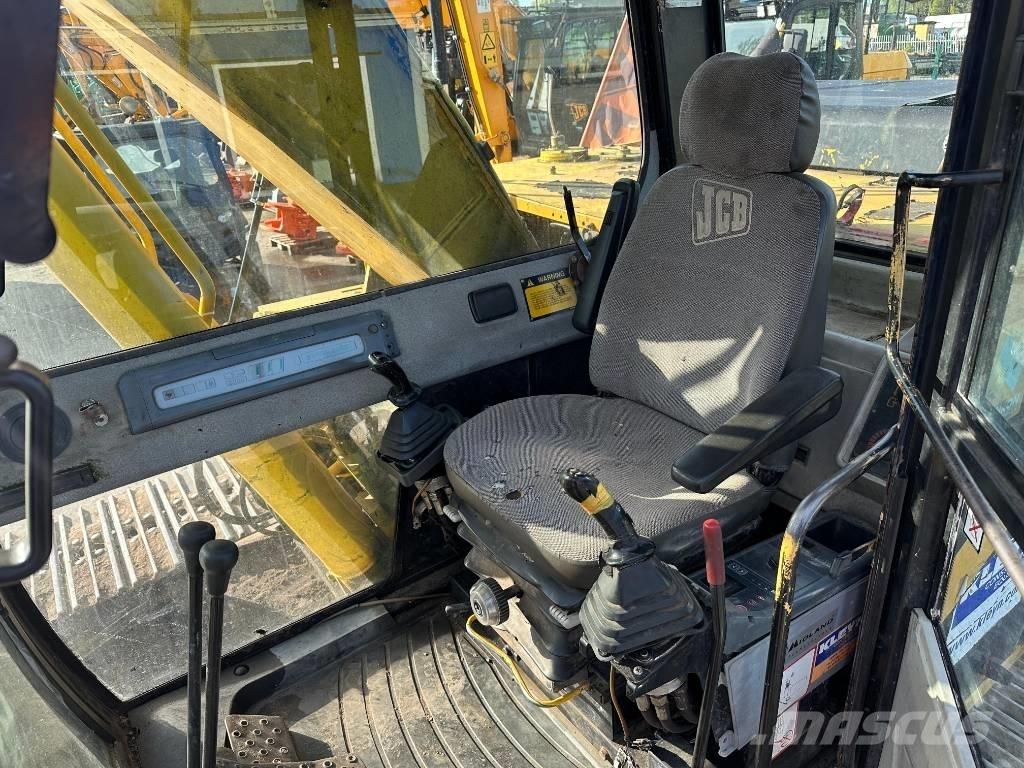 JCB JS 200 LC Paletli ekskavatörler