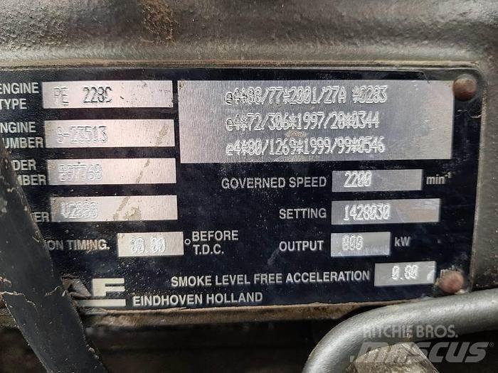  Engines PE228C Diger aksam