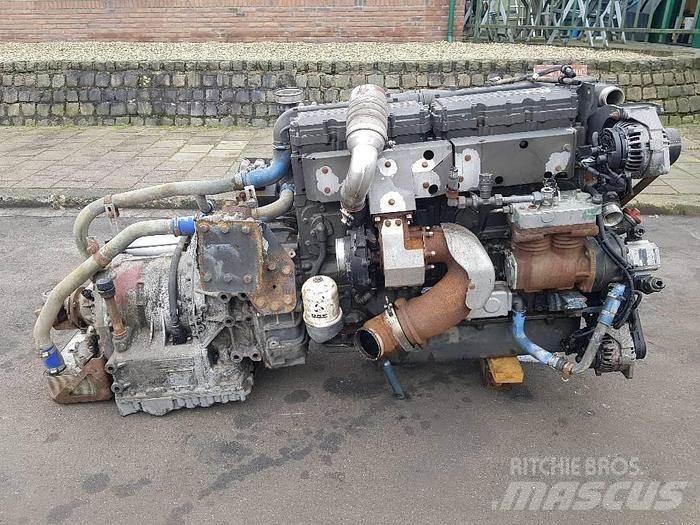  Engines PE228C Diger aksam