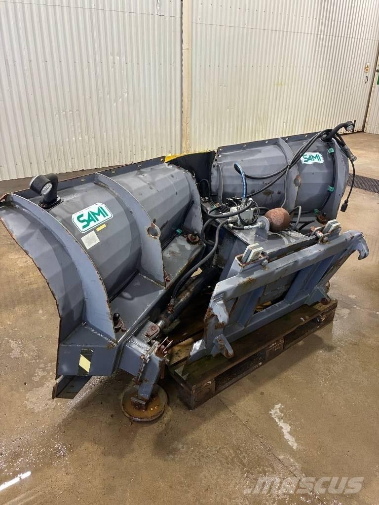 Sami VM 2400 Kar düzleyiciler