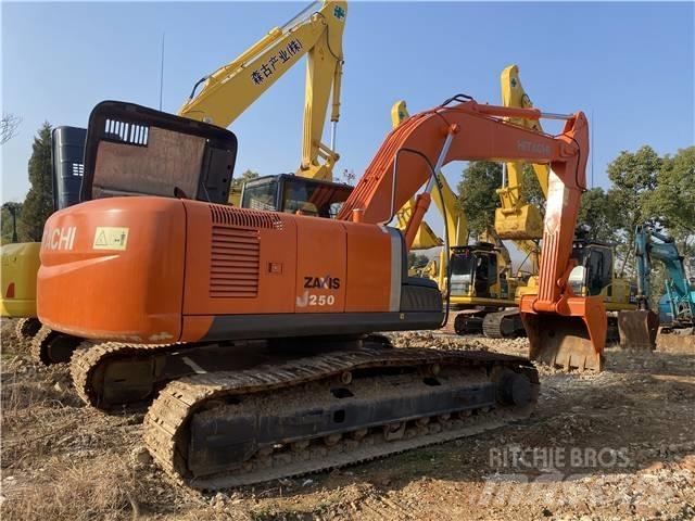 Hitachi ZX250 Paletli ekskavatörler