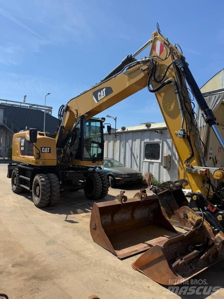 CAT M 318 F Lastik tekerli ekskavatörler