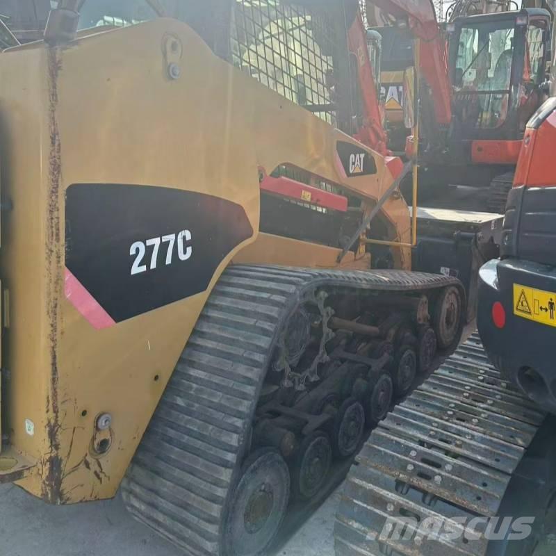 CAT 277 Skid steer loderler