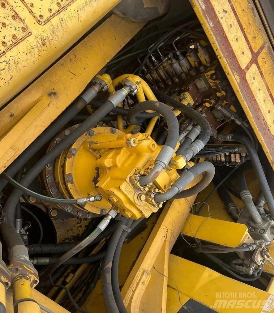 Komatsu PC 450 LC-8 Paletli ekskavatörler