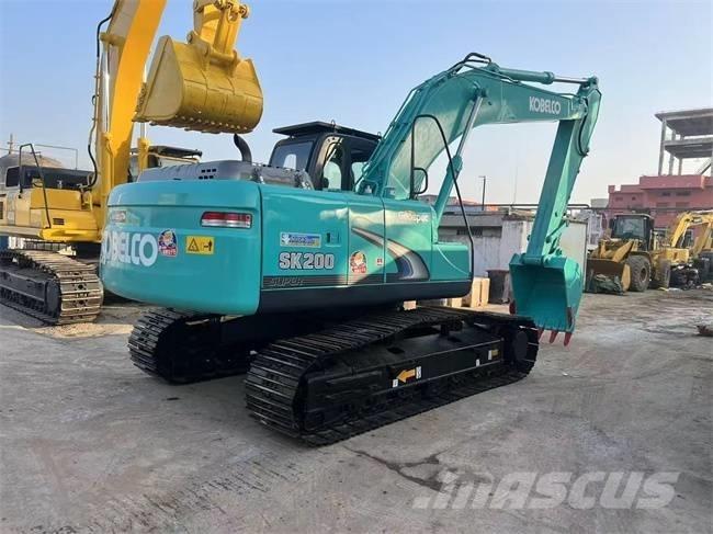 Kobelco SK 200 Paletli ekskavatörler