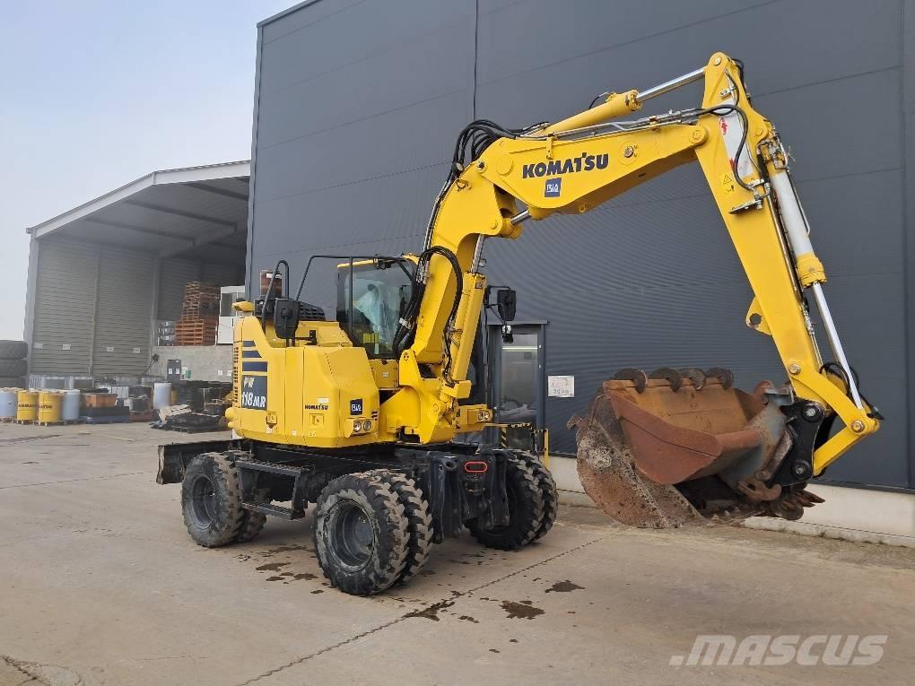 Komatsu PW118MR-11 Lastik tekerli ekskavatörler