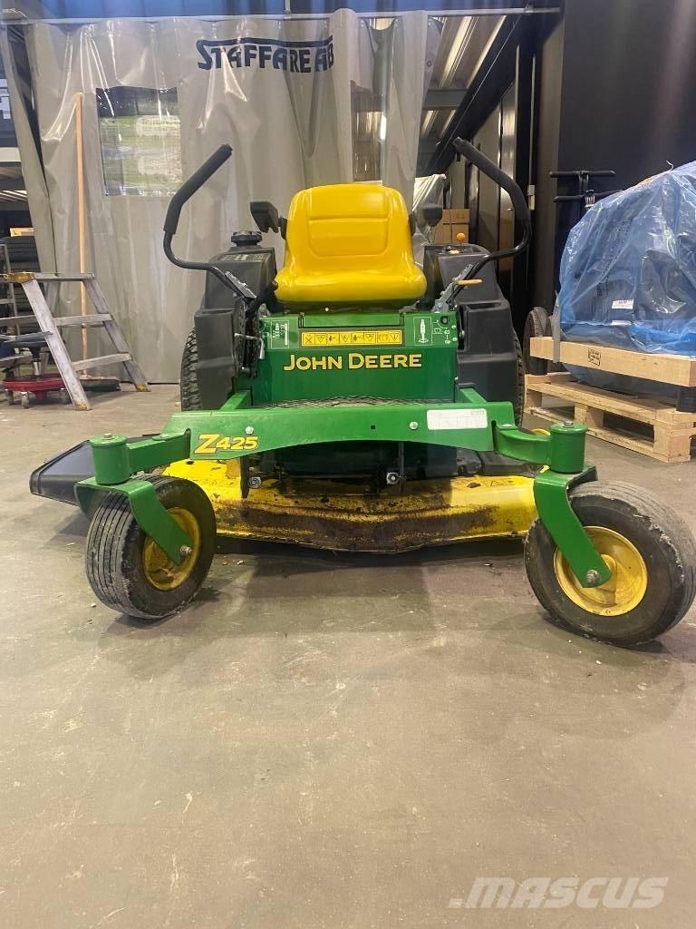 John Deere Z 425 Mobil çim biçme makineleri