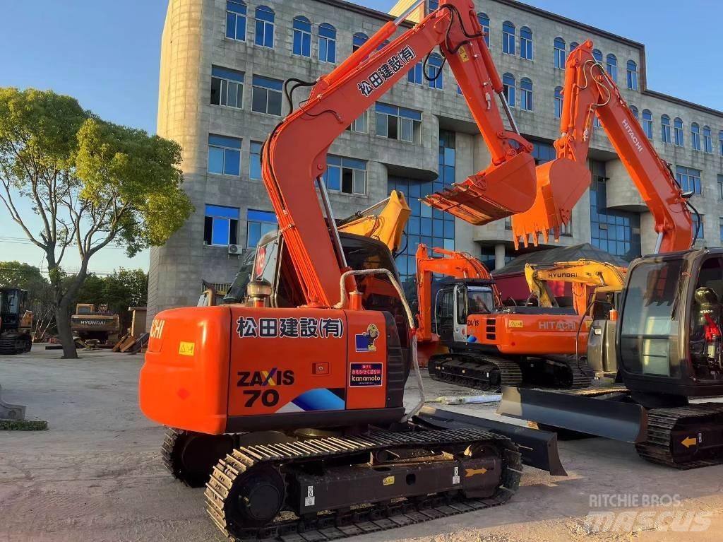 Hitachi ZX 70 Paletli ekskavatörler