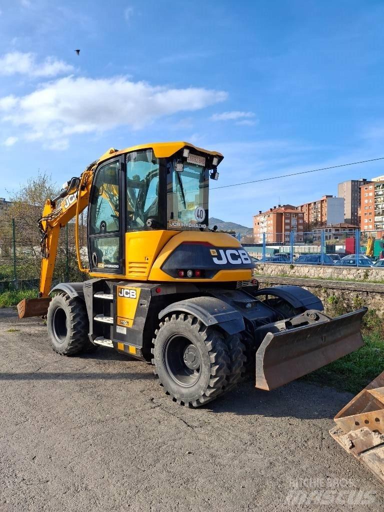 JCB Hydradig 110W Lastik tekerli ekskavatörler