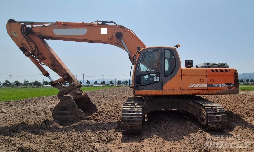 Doosan DX 300 LCA Paletli ekskavatörler