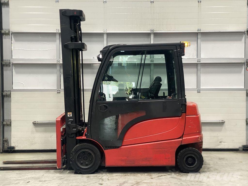 Hyster J3.0XN Elektrikli forkliftler