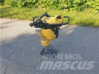 Bomag BT 65 Kompaktörler