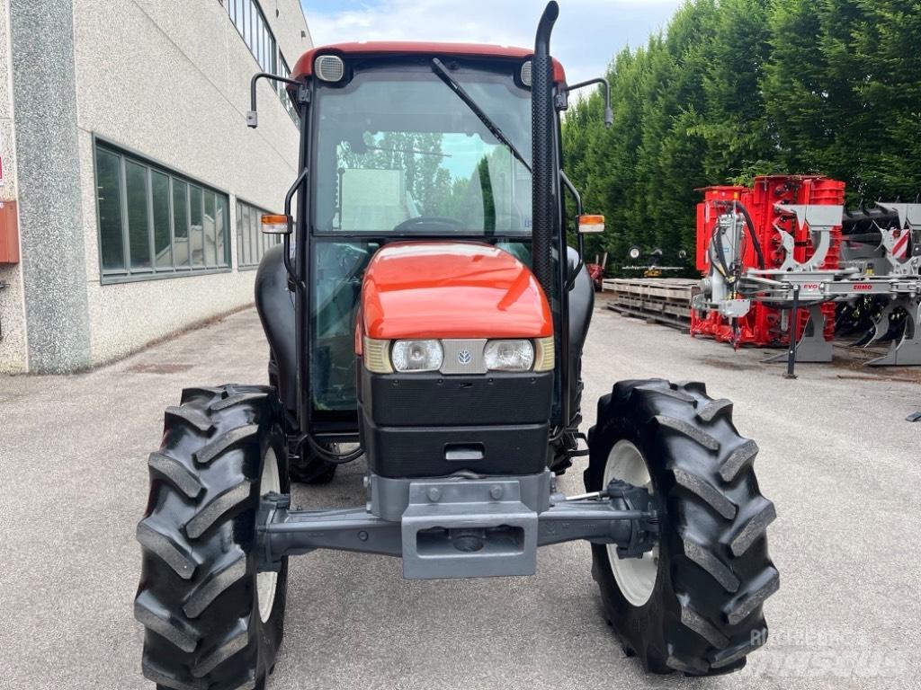 New Holland TN 55 D Traktörler