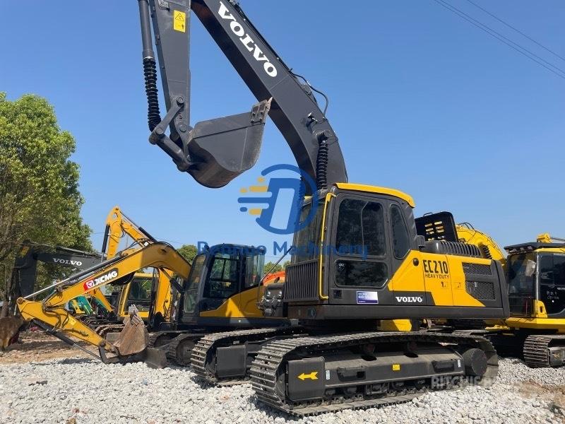 Volvo EC210 Paletli ekskavatörler