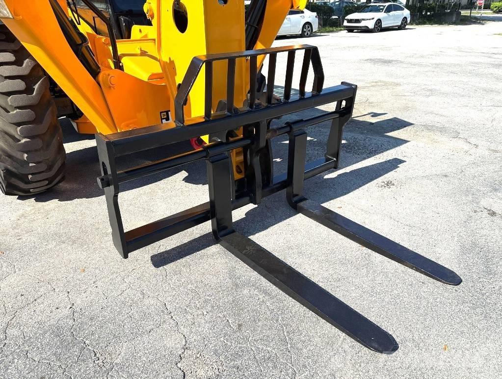 JCB 512-56 Teleskopik yükleyiciler