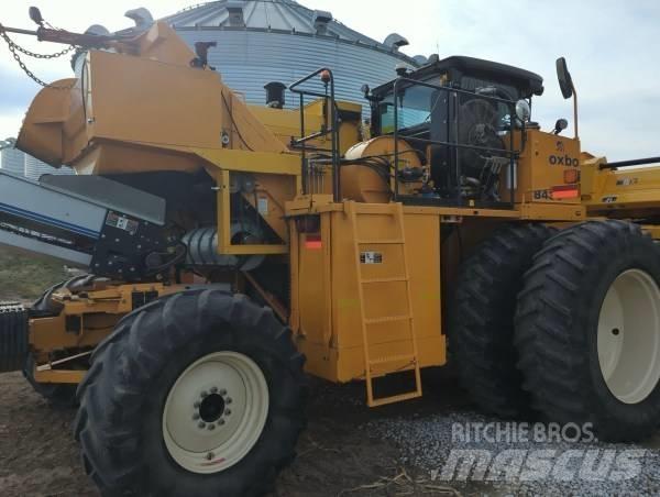 Oxbo 8345 Picker Diger hasat ve söküm makinaları