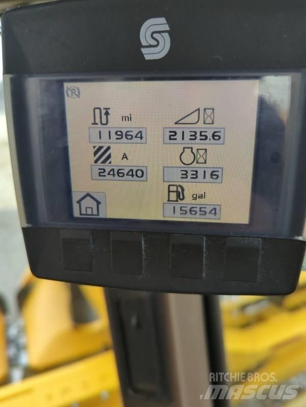 Oxbo 8345 Picker Diger hasat ve söküm makinaları