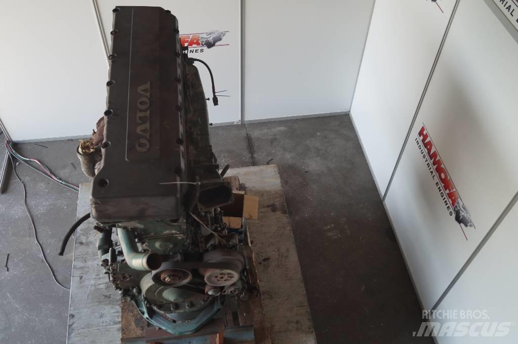 Volvo D12 FOR PARTS Motorlar