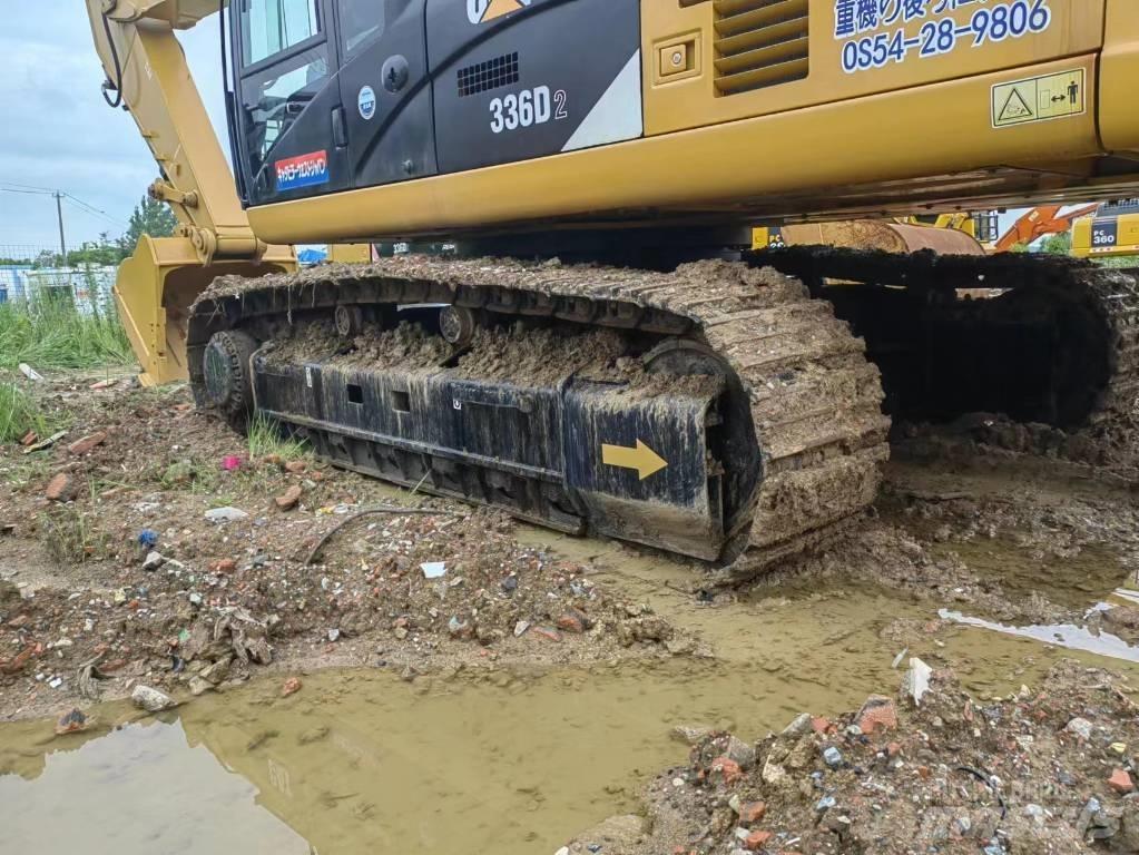 CAT 336 D Paletli ekskavatörler