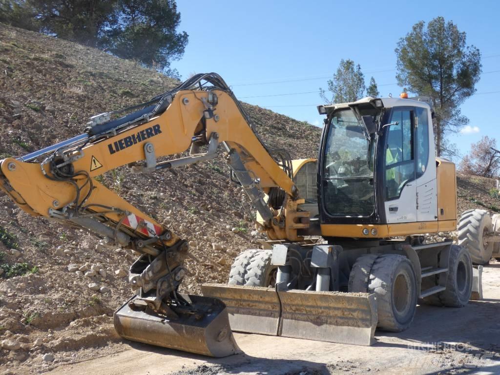 Liebherr A 912 Lastik tekerli ekskavatörler