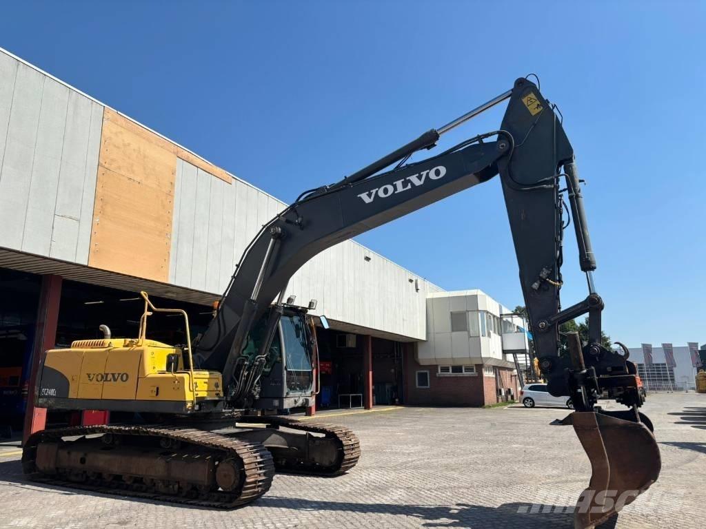 Volvo EC 240 C L Paletli ekskavatörler