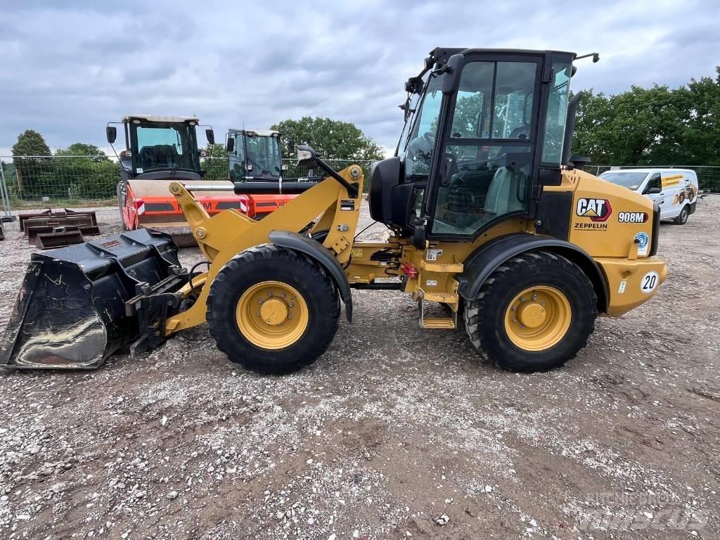 CAT 908M Tekerlekli yükleyiciler