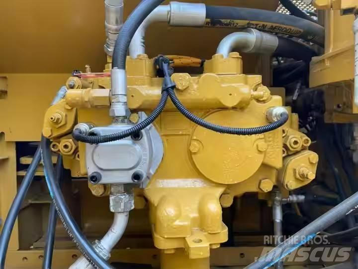 CAT CAT320C Paletli ekskavatörler