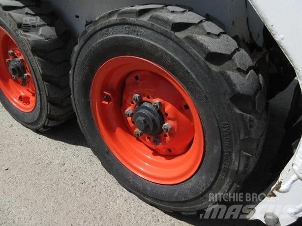 Bobcat 553 Skid steer loderler