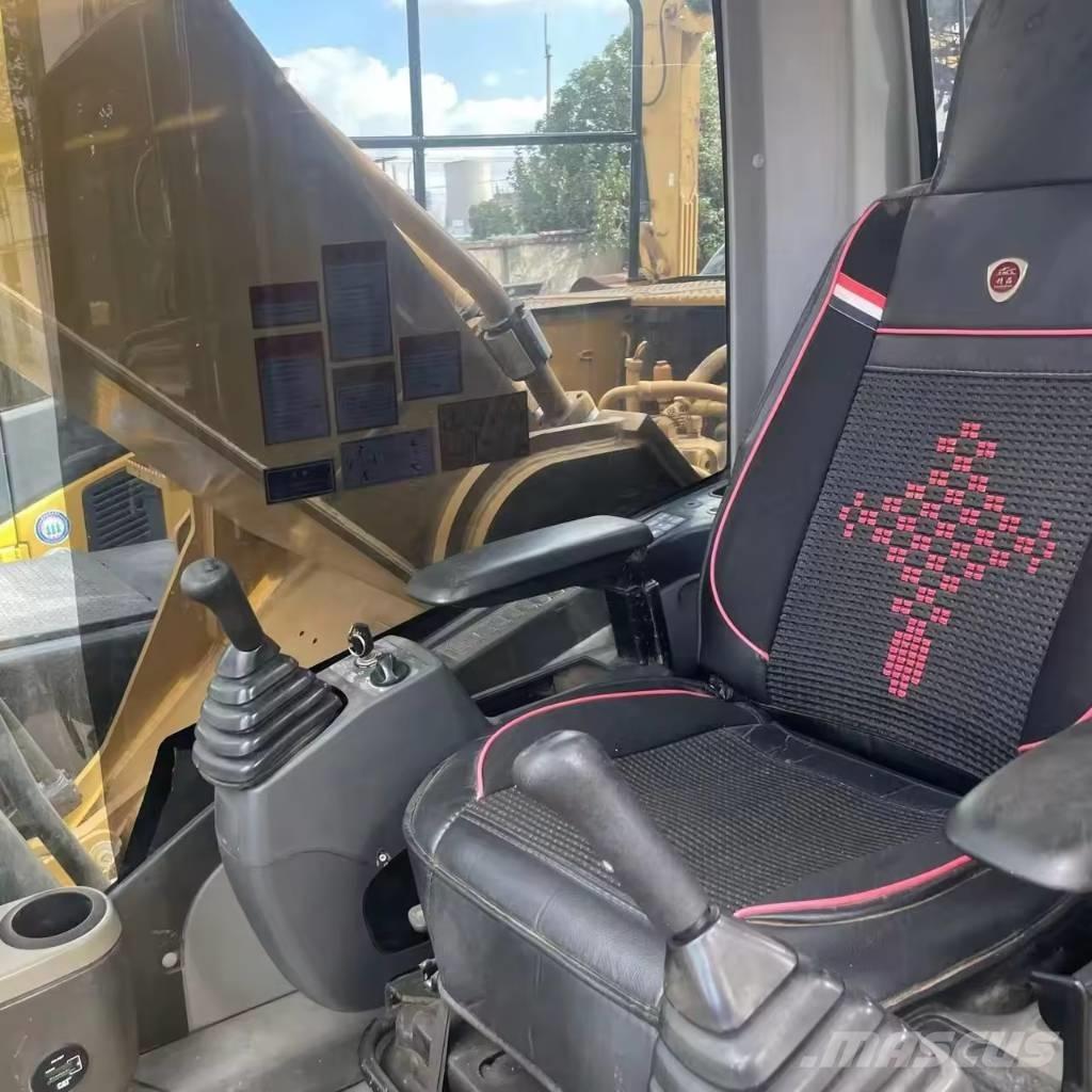 CAT 336 D Paletli ekskavatörler