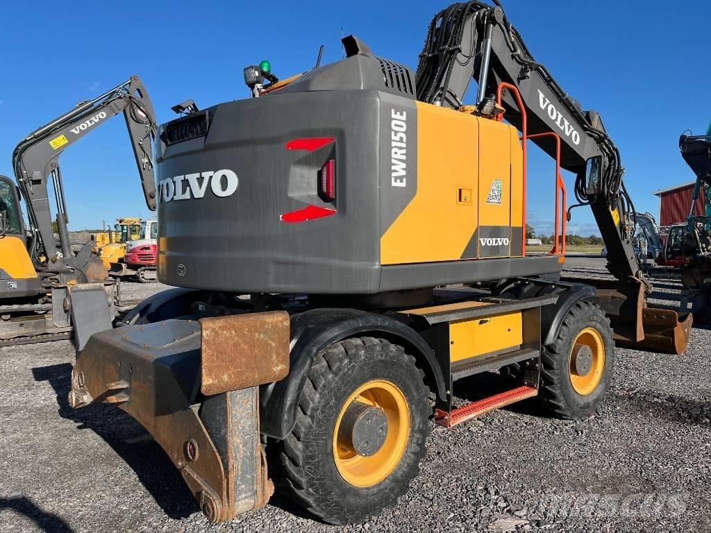 Volvo EWR 150 E Lastik tekerli ekskavatörler