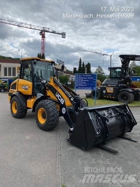 JCB 409 Tekerlekli yükleyiciler