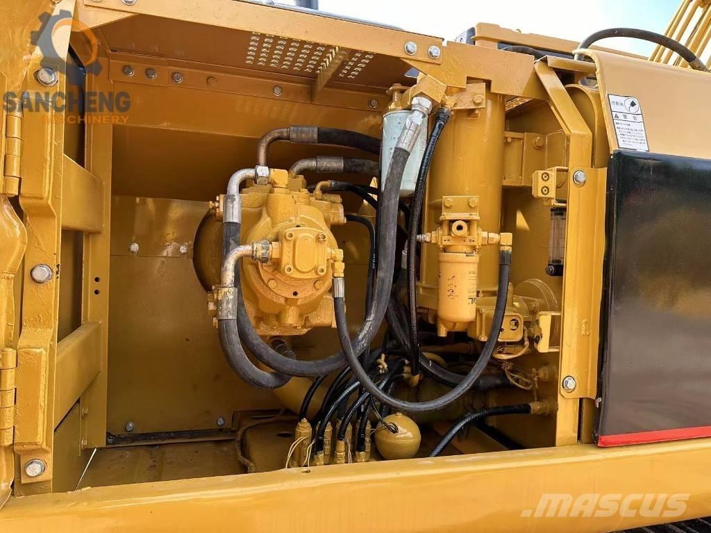 CAT 320B Paletli ekskavatörler